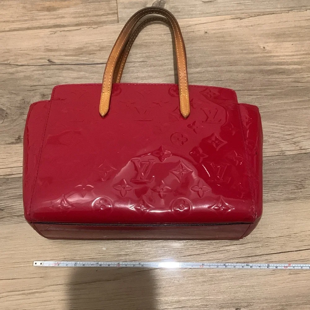 Louis Vuitton red Vernis MM mini Houston date code SN1123 - Picture 3 of 12
